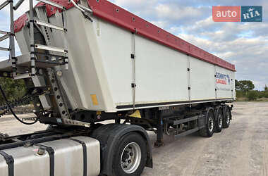Самосвал полуприцеп Schmitz Cargobull SGF S3 2016 в 