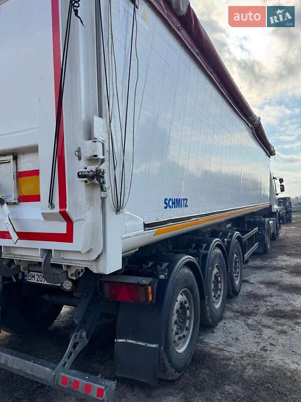 Зерновоз - напівпричіп Schmitz Cargobull SGF S3 2014 в Борисполі