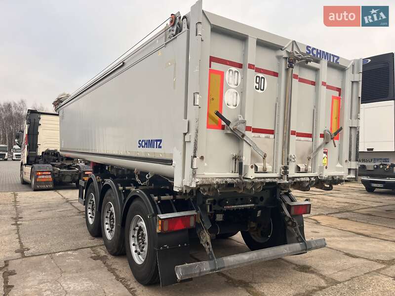 Самоскид напівпричіп Schmitz Cargobull SGF S3 2015 в Коломиї фото 8 Самоскид напівпричіп Schmitz Cargobull SGF S3 2015 в Коломиї