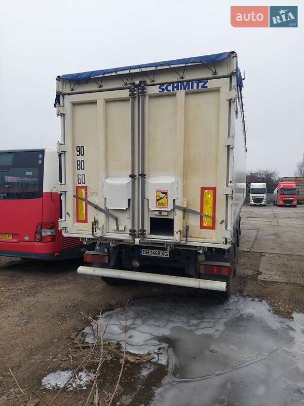 Зерновоз - полуприцеп Schmitz Cargobull SKI 2007 в Одессе