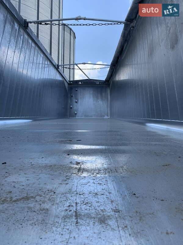 Зерновоз - полуприцеп Schmitz Cargobull SKI 2021 в Шаргороде