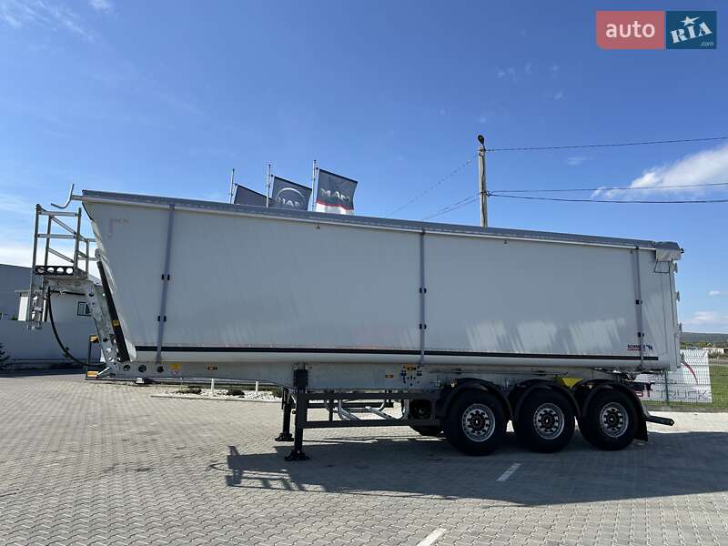 Самоскид напівпричіп Schmitz Cargobull SKI 2024 в Чернівцях