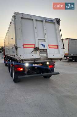 Самосвал полуприцеп Schmitz Cargobull SKI 2005 в 