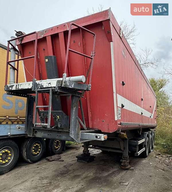 Самоскид напівпричіп Schmitz Cargobull SKI 2005 в 