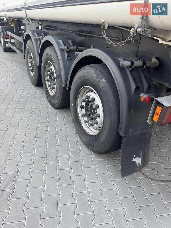 Зерновоз - полуприцеп Schmitz Cargobull SKI 2017 в Киеве фото 8 Зерновоз - полуприцеп Schmitz Cargobull SKI 2017 в Киеве