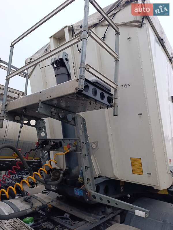 Зерновоз - полуприцеп Schmitz Cargobull SKI 2019 в Киеве