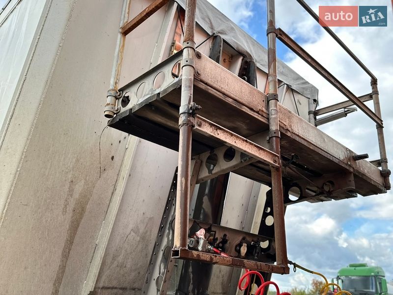 Самоскид напівпричіп Schmitz Cargobull SKI 2008 в Києві