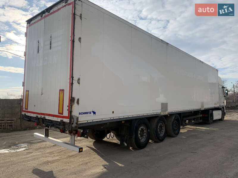 Фургон полуприцеп Schmitz Cargobull SKO 24 2008 в Одессе