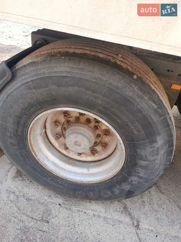 Рефрижератор полуприцеп Schmitz Cargobull SKO 24 2005 в Чернигове