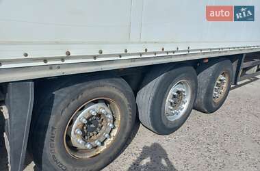 Изотермическая будка Schmitz Cargobull SKO 24 2010 в 