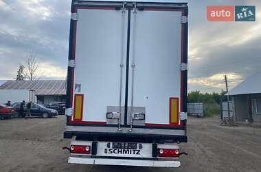 Рефрижератор напівпричіп Schmitz Cargobull SKO 24 2012 в 