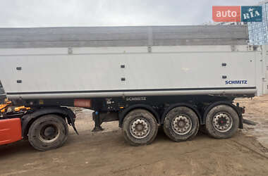 Самосвал полуприцеп Schmitz Cargobull SKO 24 2010 в 