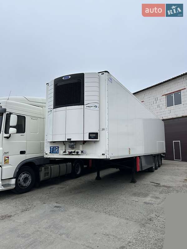 Schmitz Cargobull SKO 24 2016