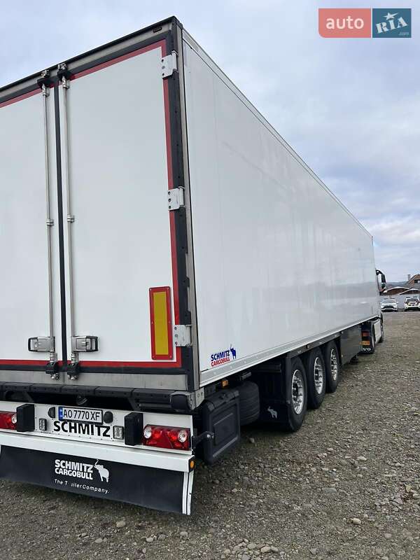 Рефрижератор напівпричіп Schmitz Cargobull SKO 24 2014 в Ужгороді