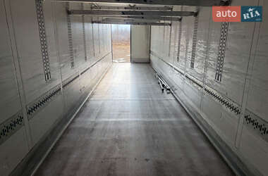Рефрижератор полуприцеп Schmitz Cargobull SKO 24 2011 в 
