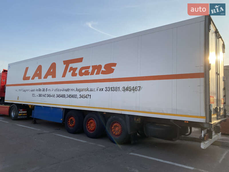 Рефрижератор полуприцеп Schmitz Cargobull SKO 24 2004 в 