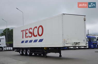Изотермическая будка Schmitz Cargobull SKO 24 2006 в 