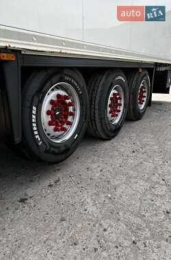 Рефрижератор напівпричіп Schmitz Cargobull SKO 24 2012 в 