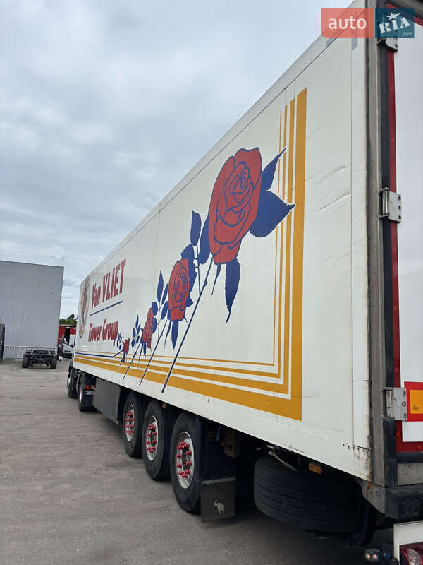 Рефрижератор полуприцеп Schmitz Cargobull SKO 24 2008 в Киеве