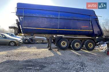 Самоскид напівпричіп Schmitz Cargobull SKO 24 2004 в Одесі