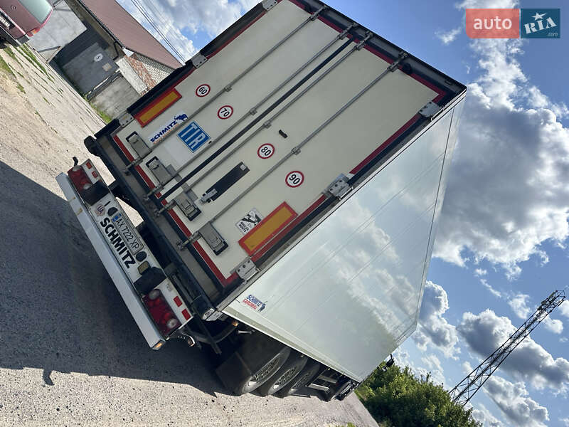 Рефрижератор полуприцеп Schmitz Cargobull SKO 24 2006 в Харькове