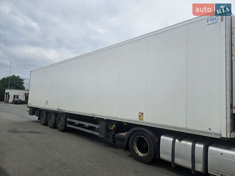 Рефрижератор полуприцеп Schmitz Cargobull SKO 24 2014 в Буче