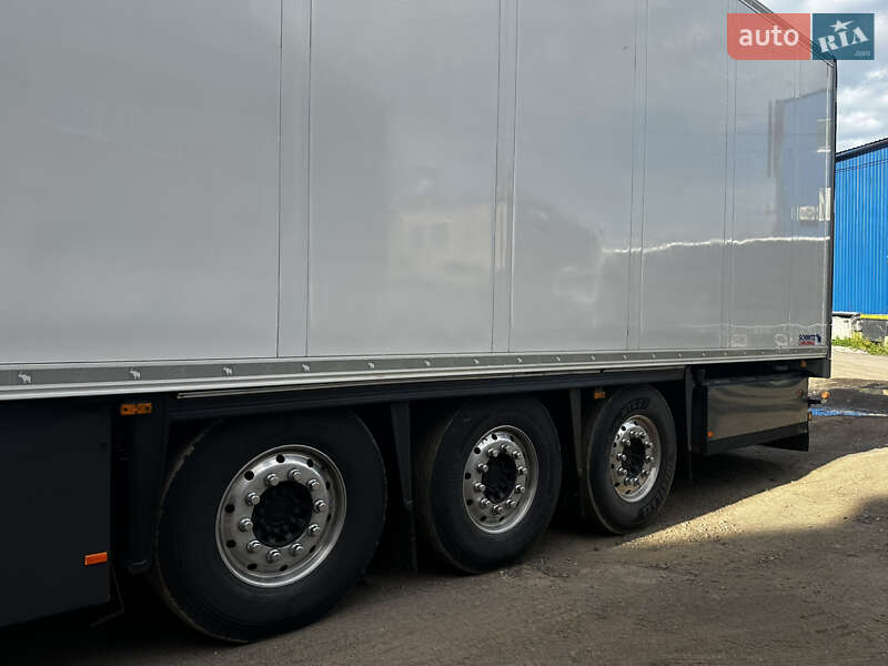 Рефрижератор полуприцеп Schmitz Cargobull SKO 24 2014 в Луцке