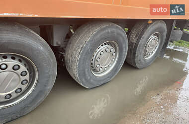 Рефрижератор напівпричіп Schmitz Cargobull SKO 24 2004 в Києві