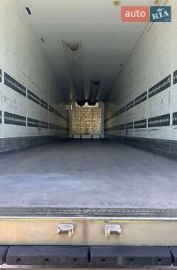 Рефрижератор полуприцеп Schmitz Cargobull SKO 24 2011 в 