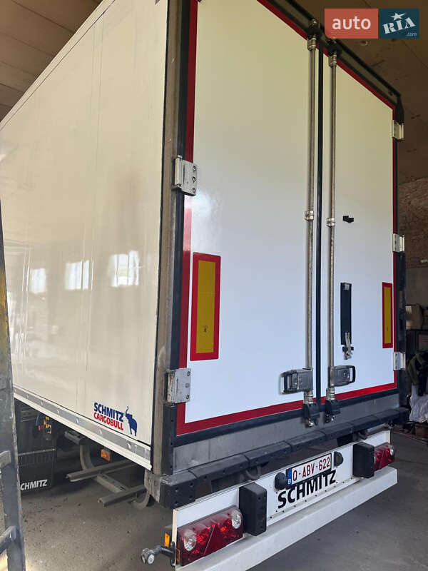 Рефрижератор полуприцеп Schmitz Cargobull SKO 24 2015 в Тернополе
