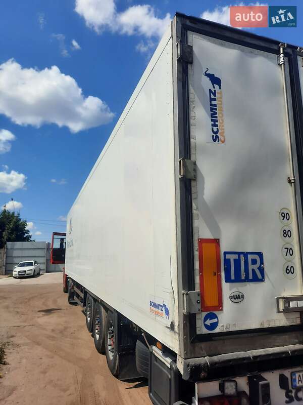 Рефрижератор напівпричіп Schmitz Cargobull SKO 24 2007 в Києві