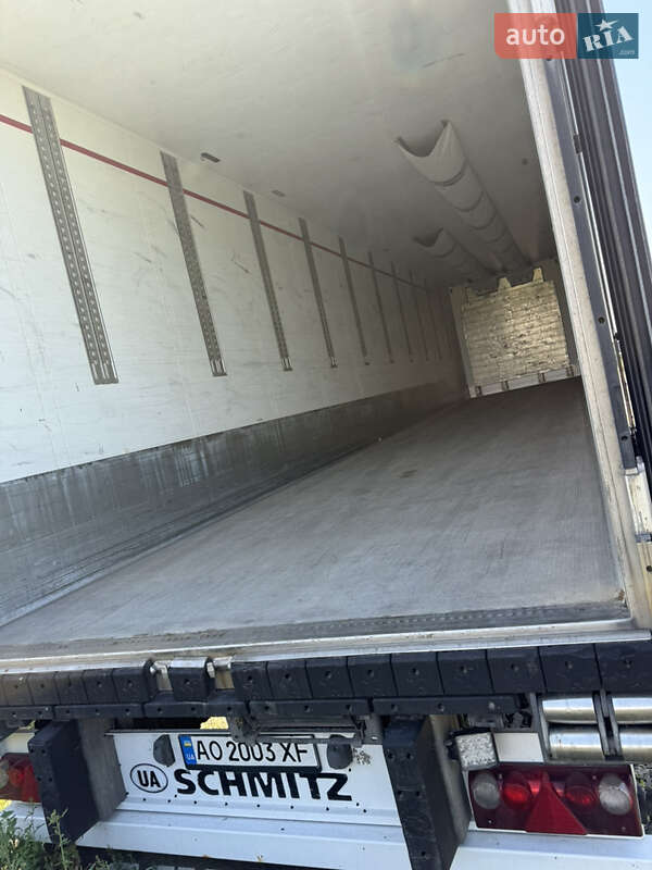 Рефрижератор Schmitz Cargobull SKO 24 2012 в Мукачево