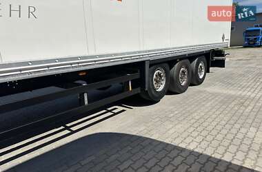 Изотермическая будка Schmitz Cargobull SKO 24 2013 в 