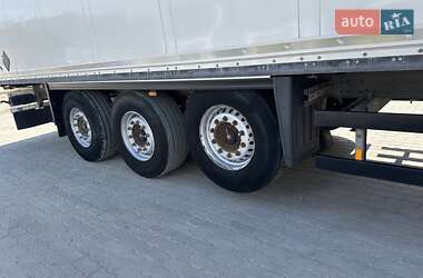 Изотермическая будка Schmitz Cargobull SKO 24 2013 в 