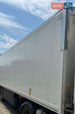 Рефрижератор полуприцеп Schmitz Cargobull SKO 24 2006 в 
