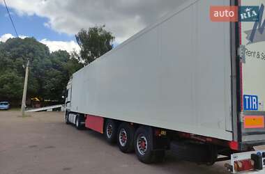 Рефрижератор полуприцеп Schmitz Cargobull SKO 24 2004 в 