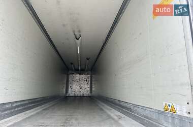 Рефрижератор полуприцеп Schmitz Cargobull SKO 24 2008 в 