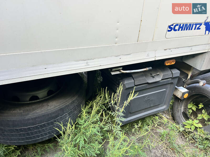 Рефрижератор полуприцеп Schmitz Cargobull SKO 24 2011 в Киеве