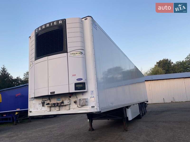 Рефрижератор напівпричіп Schmitz Cargobull SKO 24 2012 в Коломиї