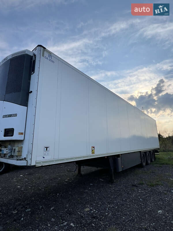Рефрижератор полуприцеп Schmitz Cargobull SKO 24 2014 в Львове