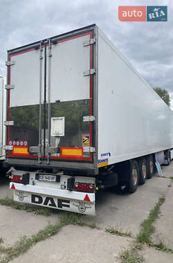 Рефрижератор напівпричіп Schmitz Cargobull SKO 24 2002 в Чернігові