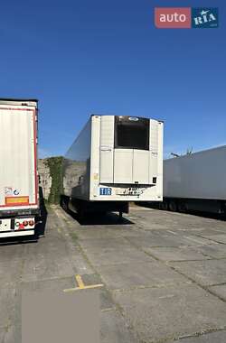 Рефрижератор полуприцеп Schmitz Cargobull SKO 24 2014 в Киеве