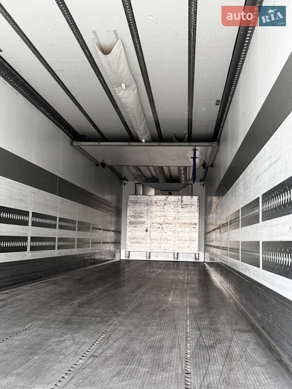 Рефрижератор полуприцеп Schmitz Cargobull SKO 24 2018 в Луцке