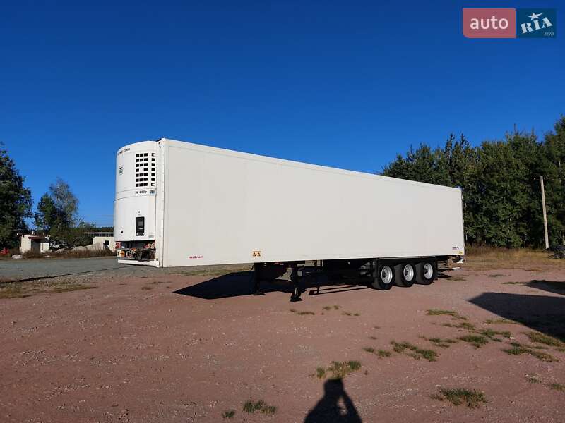 Рефрижератор напівпричіп Schmitz Cargobull SKO 24 2008 в Києві
