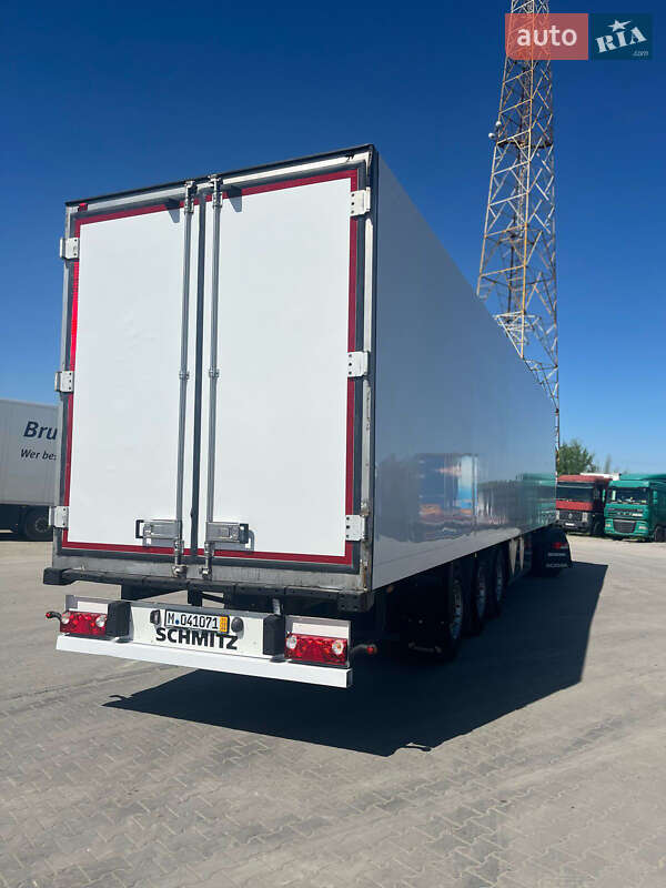 Рефрижератор полуприцеп Schmitz Cargobull SKO 24 2007 в 