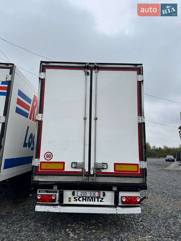 Рефрижератор полуприцеп Schmitz Cargobull SKO 24 2013 в Хотине