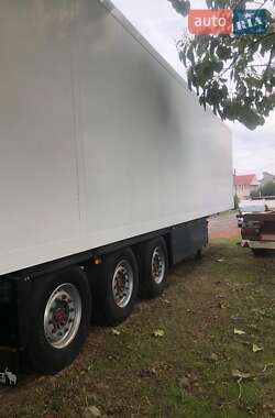 Рефрижератор Schmitz Cargobull SKO 24 2004 в 