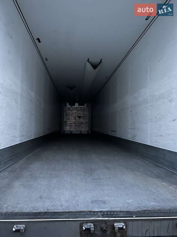 Рефрижератор напівпричіп Schmitz Cargobull SKO 24 2014 в Києві