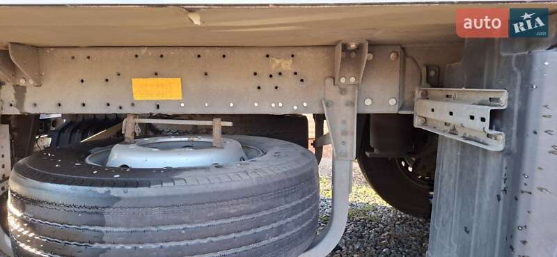 Рефрижератор полуприцеп Schmitz Cargobull SKO 24 2009 в Новомосковске