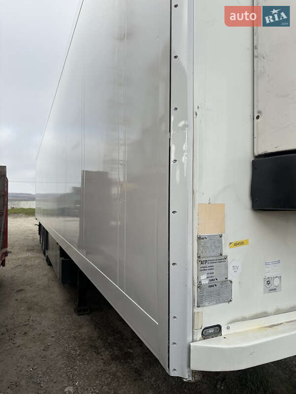 Рефрижератор напівпричіп Schmitz Cargobull SKO 24 2007 в Чернівцях